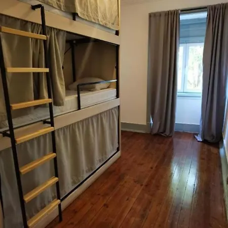 Hostel Samps