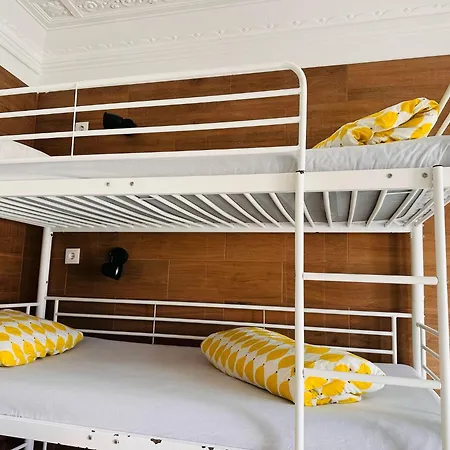 Hostel Samps