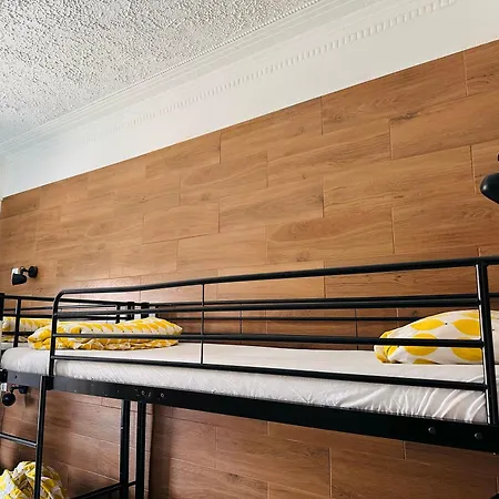 Hostel Samps *